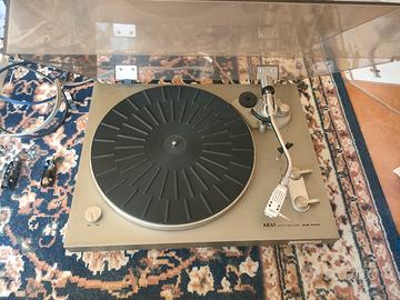 Giradischi AKAI AP100 