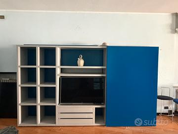 Libreria di design cappellini