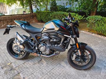  Ducati Monster 937 anno 2022 con 21.000km