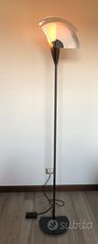 Lampada da terra a piantana