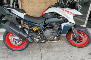 Benelli TRK 902 STRADA PRENOTA TEST DRIVE
