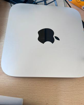 Mac mini M2