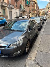 Opel Astra Sports Tourer 2011–Benzina, 140.000 km
