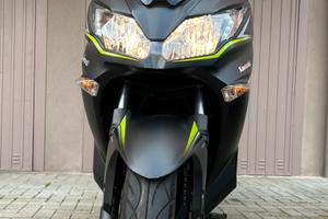 Scooter Kawasaki J300 ABS
