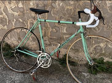 Bicicletta Bianchi Campione del mondo 73-74.