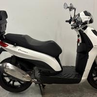 Piaggio Carnaby Cruiser 300