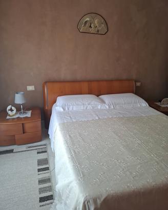 camera da letto in legno 