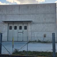 Porzione di capannone industriale