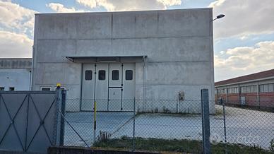 Porzione di capannone industriale