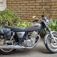 MOTO Yamaha SR400