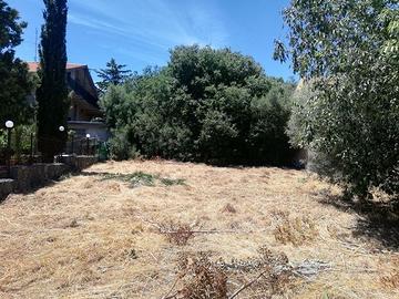 Costruisci la tua casa a Ragalna in zona servita