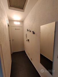 A monolocale confortevole ideale per trasferdisti