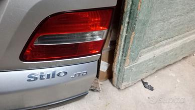 Portellone posteriore fiat stilo 1.9 sw