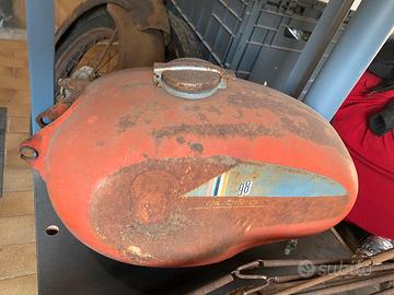 Serbatoio Gilera Giubileo 98
