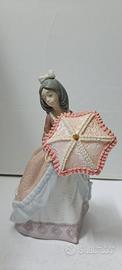 Lladro Scultura donna con ombrello rococò 05210