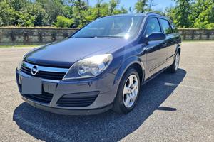 Opel astra station wagon