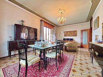 VILLA SINGOLA A SAN GIOVANNI LUPATOTO