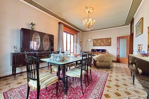 VILLA SINGOLA A SAN GIOVANNI LUPATOTO