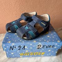 Sandalini ragnetto in pelle n. 21