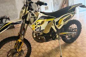 Husqvarna 250 TE targata