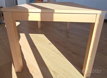 tavolo effetto rovere