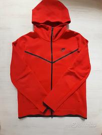 felpa nike tech 