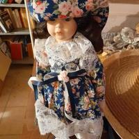 BAMBOLE DI PORCELLANA