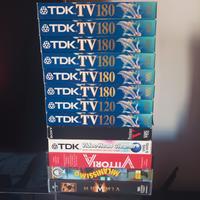 VHS videocassette varie