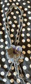 Collana lana cotta con fiori