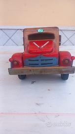 camion in legno giocattolo anni 50