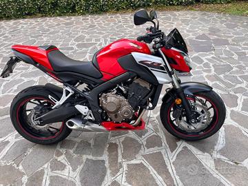 HONDA CB 650 ROSSO RACING
