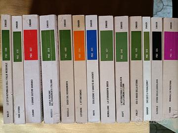 Circa 15-20 volumi Piccola Biblioteca Einaudi PBE