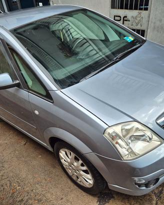 Opel Meriva 1.4 16V GPL-TECH Enjoy