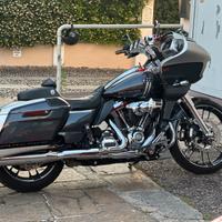 Harley ROAD GLIDE CVO 2019