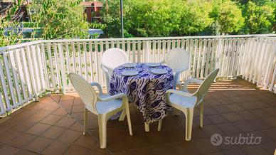 Monolocale con ampia terrazza