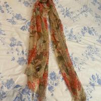 Stola in seta Valentino