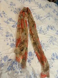 Stola in seta Valentino