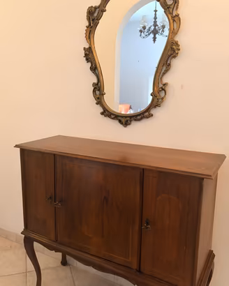 Mobile d'ingresso / Credenza classica