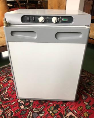 FRIGO TRIVALENTE SILENZIOSO (12V 220V GAS) CAMPER