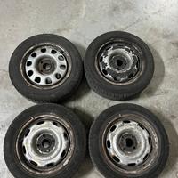 Cerchi e gomme 185 55 r 14