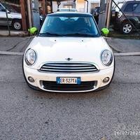 Mini 1.6 16V One (55kW)