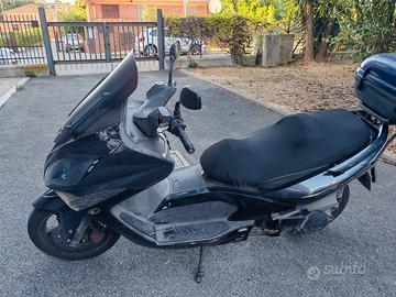 Scooter Kymco Xciting 300