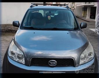 Terios Benz/GPL 1300 euro 3300 tratt.con passaggio