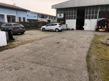 Capannone artigianale