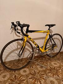 Bici da corsa Avanzi Stargate 2 - Shimano 105