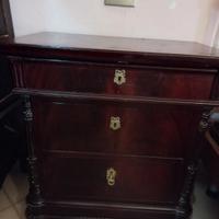 Prestigioso comodino lusso in mogano