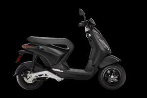 Scooter elettrico 125 Piaggio 1 active