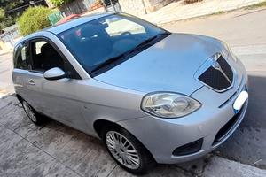Lancia Ypsilon 1.2 Argento