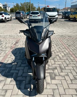 Xmax 300 Tech Max (con accessori)
