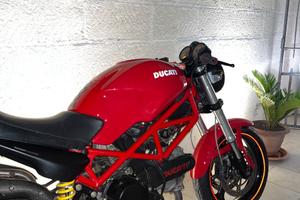Ducati monster 695